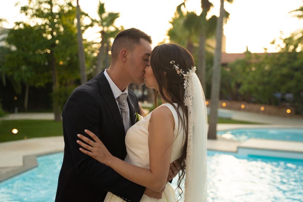 Detalle del Velo de Novia Menorca - Odilia Bridal