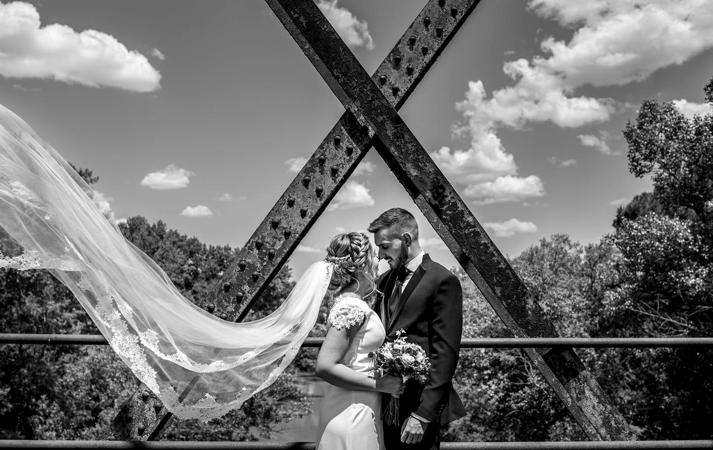 Naiara R. con el Velo de Novia Menorca - Odilia Bridal