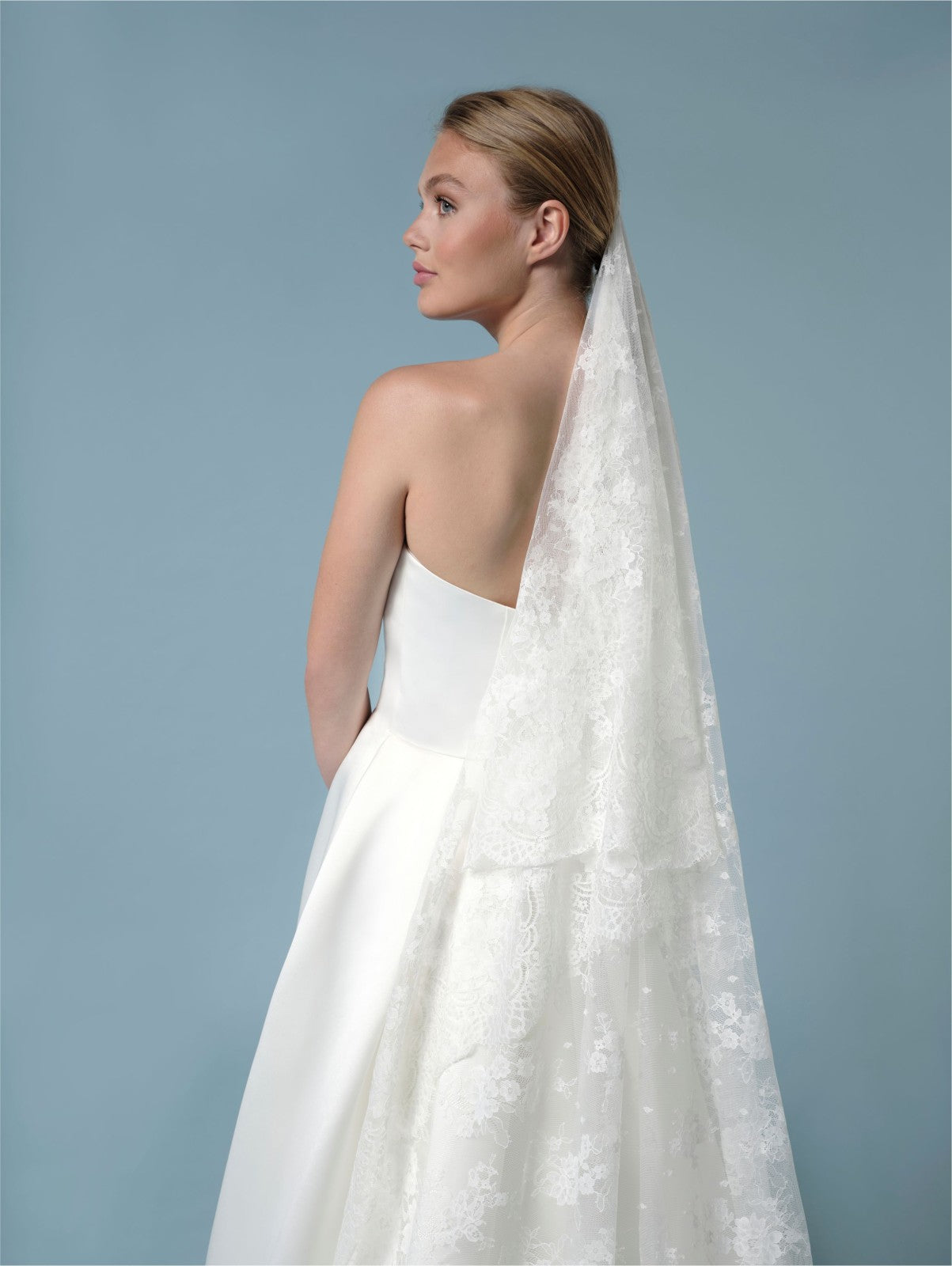 Jerez Bridal Mantilla